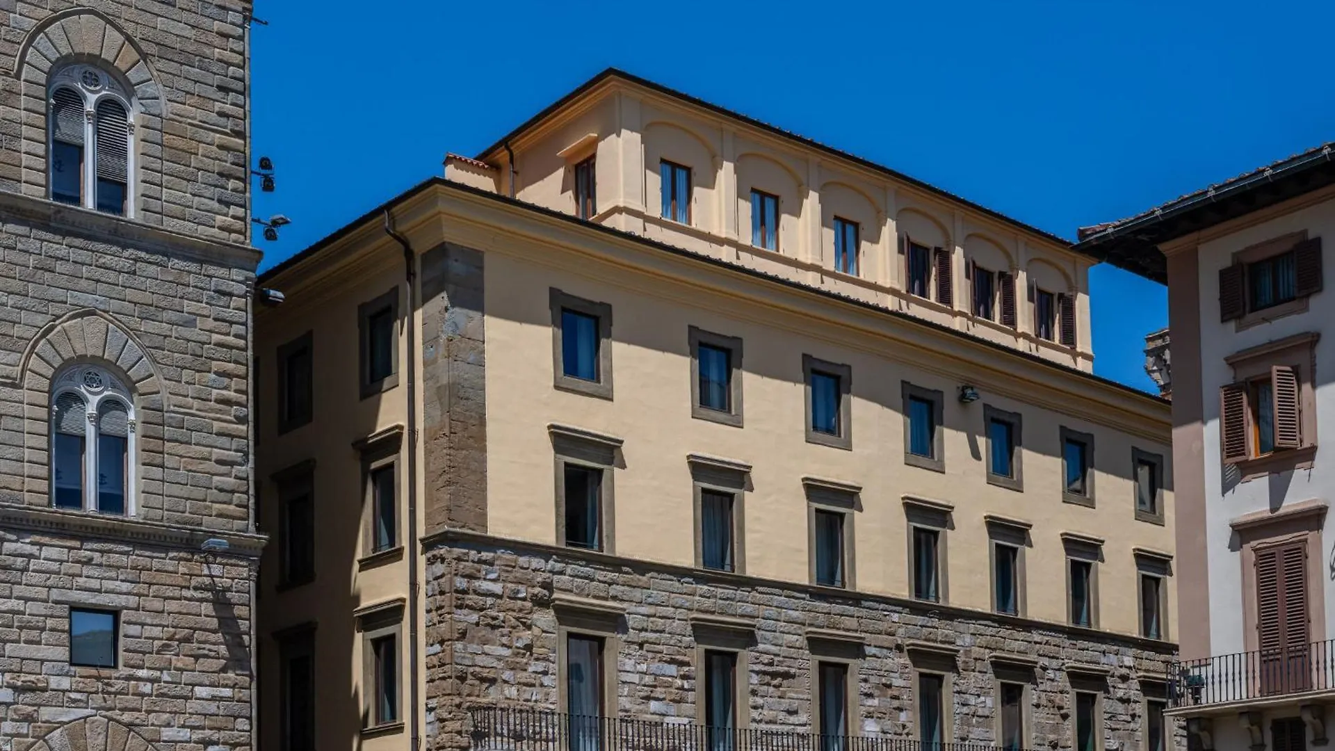 Apartments Florence - Palazzo Signoria Luxury Apartments 1-Biancone 0*,  Italië